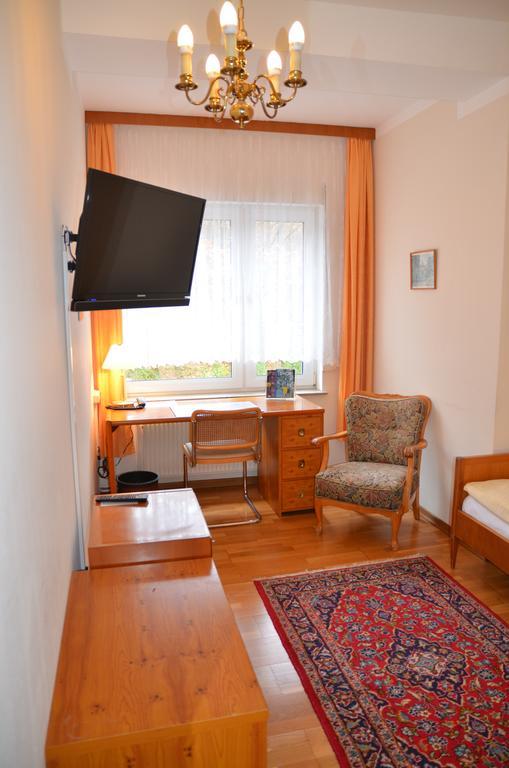 Hotel Waldersee Hannover Exterior photo