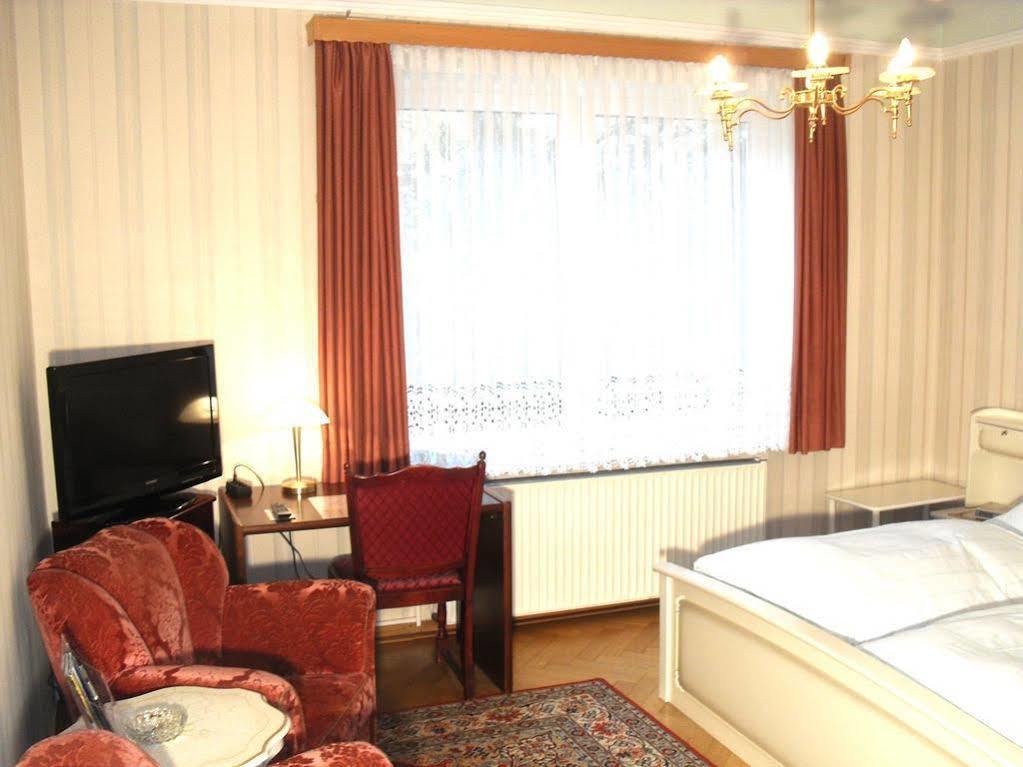 Hotel Waldersee Hannover Exterior photo